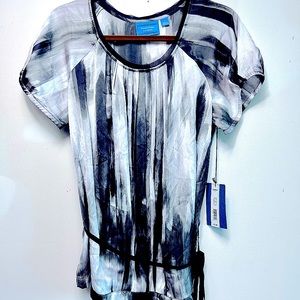 NWT Vera Wang Grey & Black Blouse